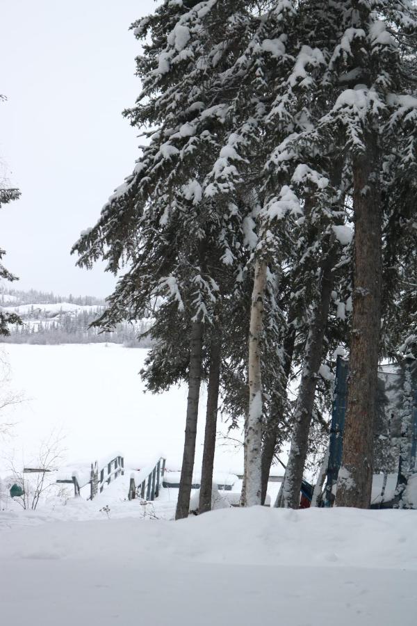 Great Slave Lakeside Bed&Breakfast Yellowknife Eksteriør bilde