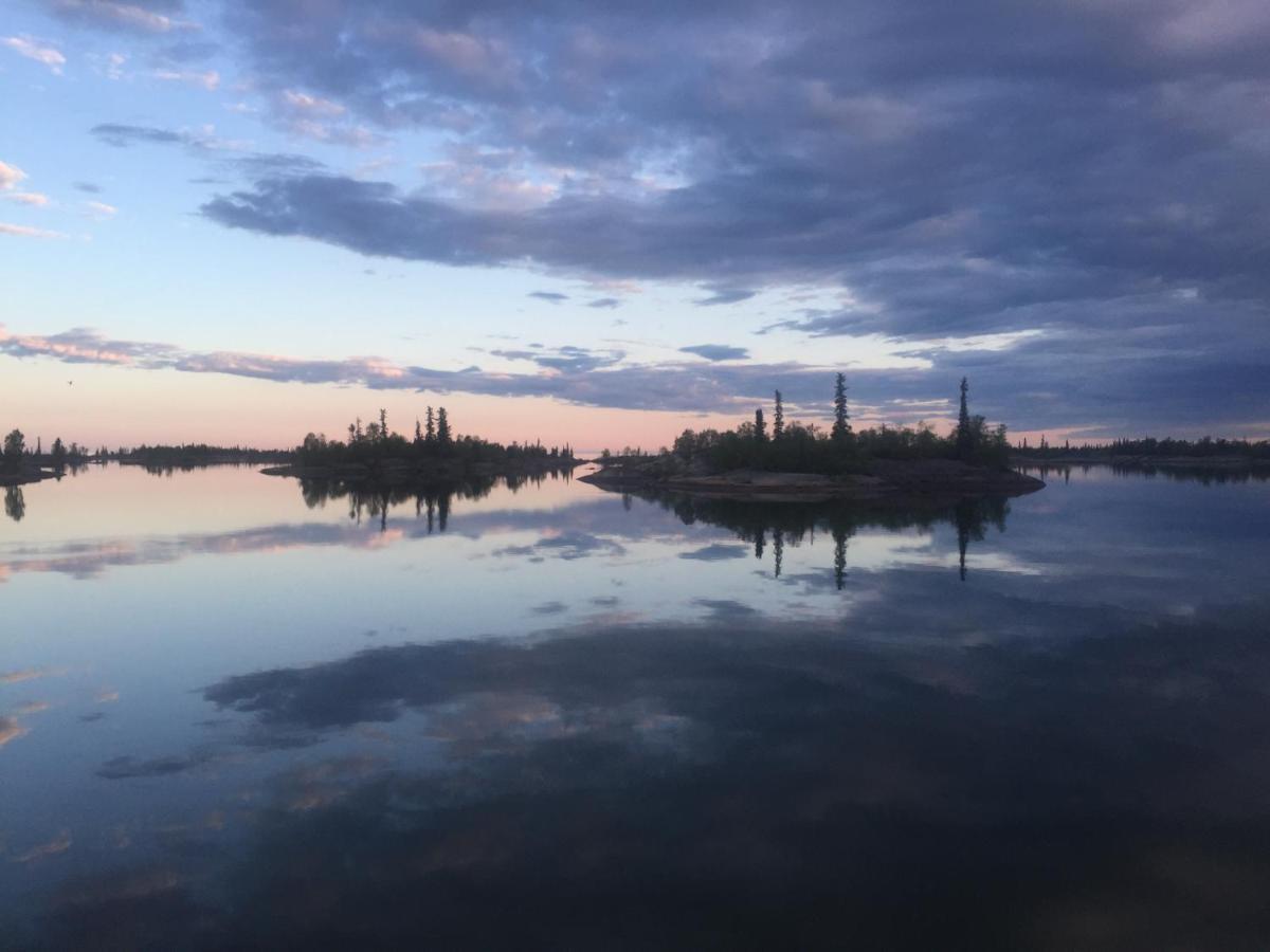 Great Slave Lakeside Bed&Breakfast Yellowknife Eksteriør bilde